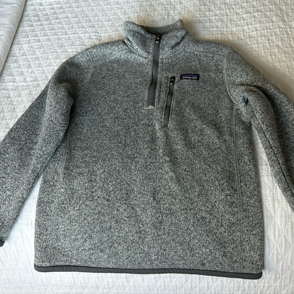 Patagonia quarter zip fleece